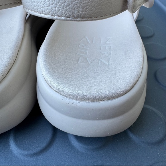 Naturalizer Coast Wedge Sandal sz.37 - Picture 12 of 14